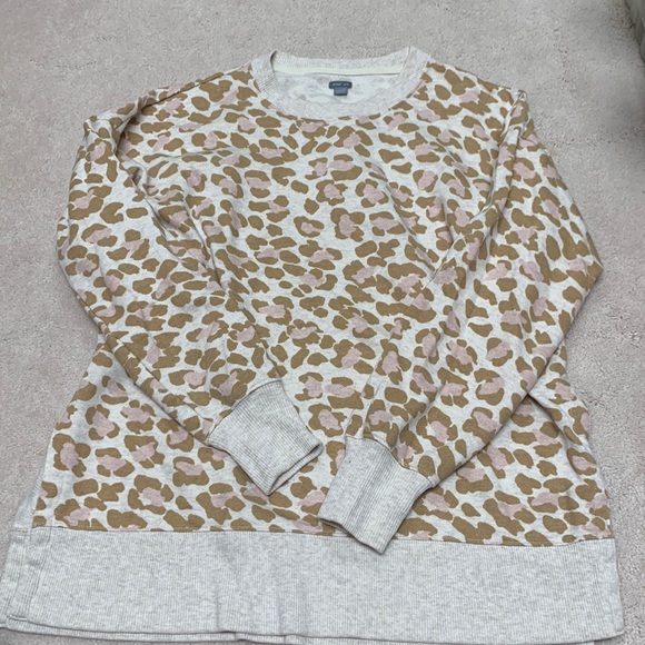Aerie Cheetah Print Crew Neck - Picture 2 of 4